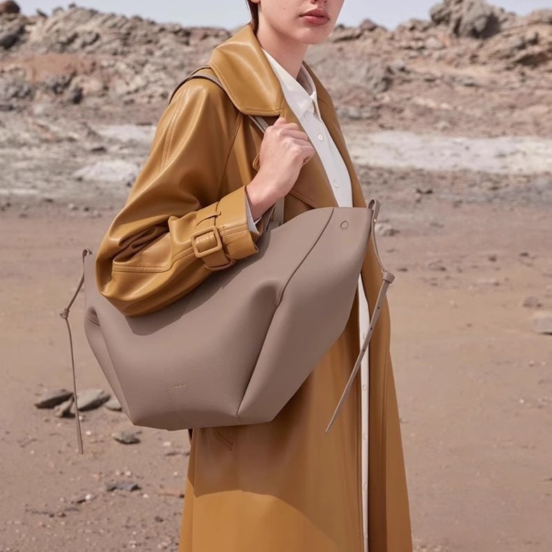 跨境polene波灵恩翅膀包Cyme荔枝纹牛皮手提包托特大容量通勤包