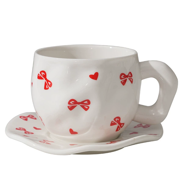 With bow, red