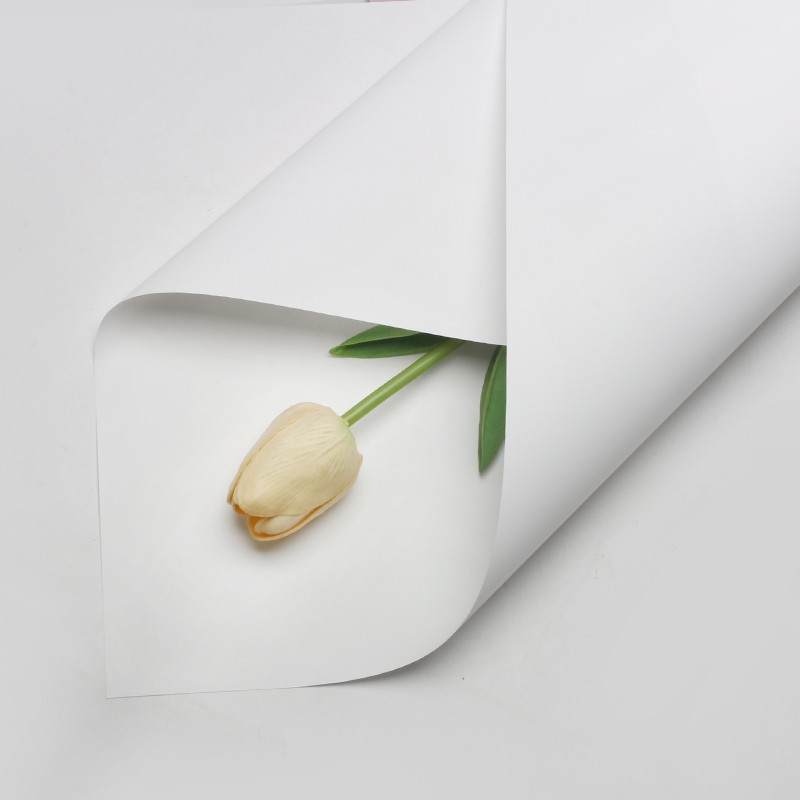 Venta directa de fábrica de papel de embalaje de flores impermeable bicolor Ouya papel ramo floristería floristería material de embalaje floral al por mayor