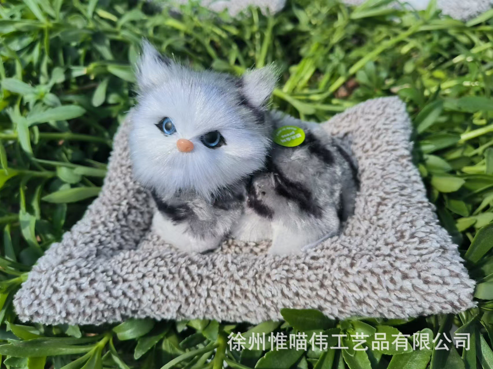 Carbón activado para adornos de automóviles nuevo gato simulado muñeca montado en el automóvil para eliminar formaldehído para atraer la fortuna al por mayor fresco image 8