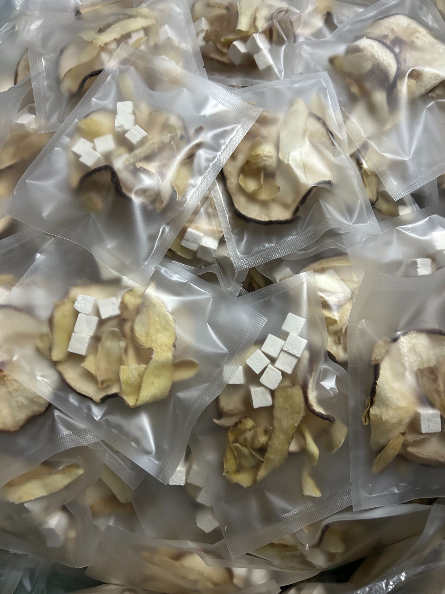 Yu Zhu Mai Dong Xue Li Herbal Tea Blend 250g Snow Pear Lily Ophiopogon Solomon Seal Drink 10 Bags preparation