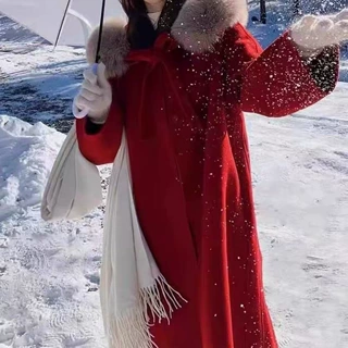 新年战袍红色羊绒大衣女2026冬新款大毛领连帽加厚加长款毛呢外套