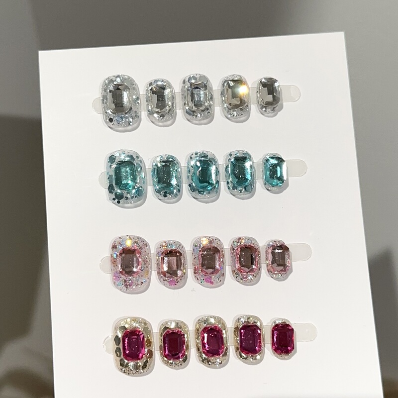 Purely Handmade Wearable Nails, High-End, Full of Diamonds, Sparkling Short Manicure Pieces, Light Luxury, Fake Nail Patches Wholesale