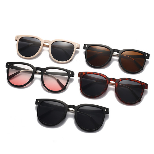 Jiao same style sunglasses, trending new generation foldable sunglasses, ultra-light sun protection sunglasses with high-end and versatile style for women