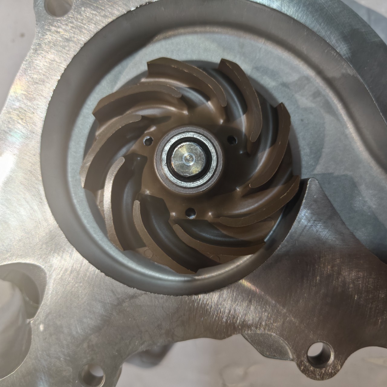 Suitable for 2012-17 Jeep Wrangler 3.0 3.6 Displacement Cooling Water Pump, Water Pump 68079412A