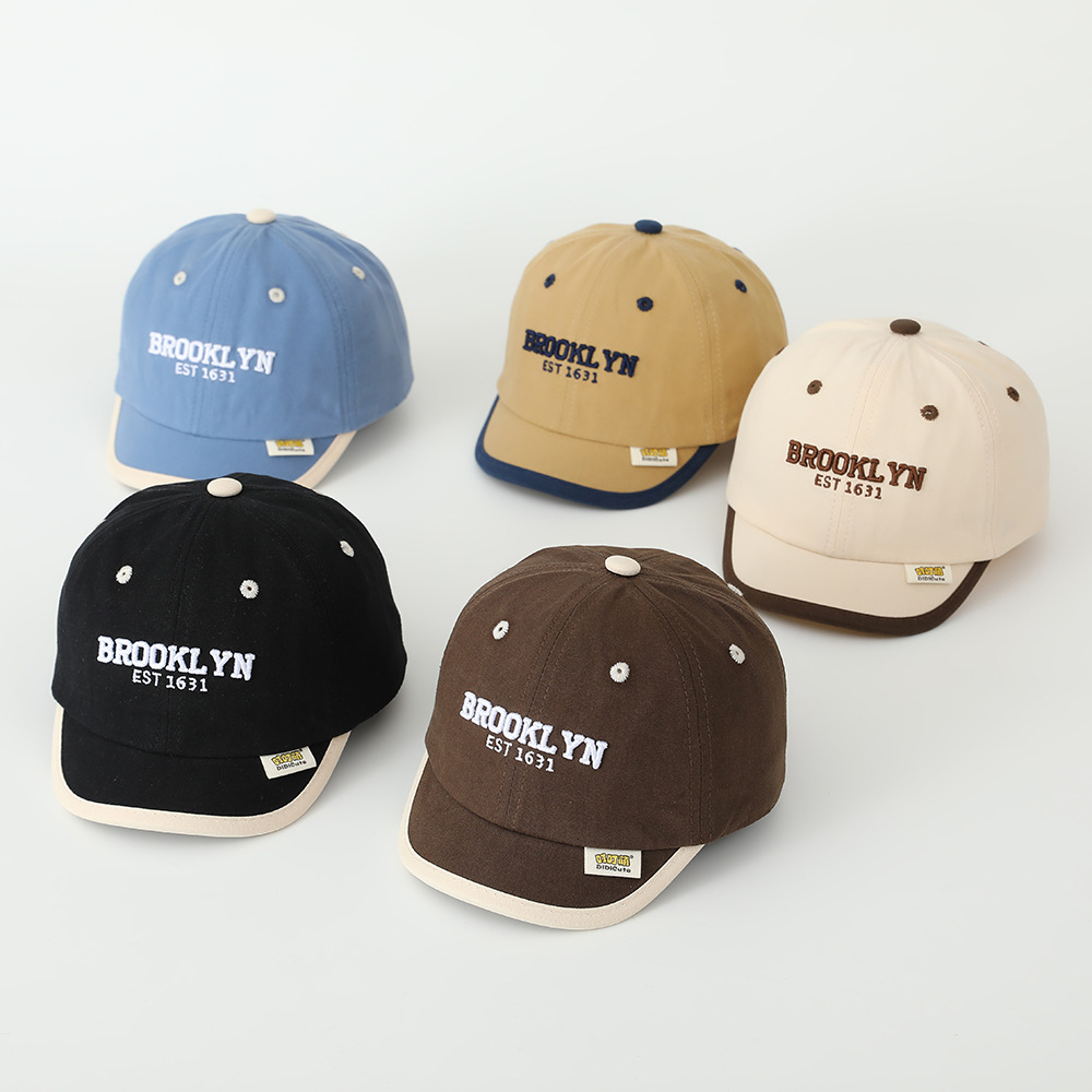 2025 primavera sombrero de niños bordado letras sombrero de béisbol bebé sombrero de bordes cortos sombrero de boca de pato sombrero para niños y niñas sombrero de sombrero