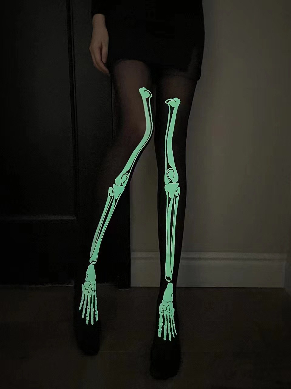 70g Weight Round Dots Bow Knot Skeleton Smooth Sensations Invisible Luminous Pantyhose