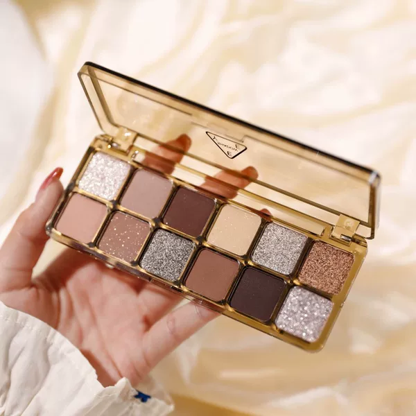 New Super Flash Cement 12 Color Eye Shadow Palette Matte Pearlescent Earth Color Cold Tea Brown Affordable Eye Shadow Makeup Wholesale