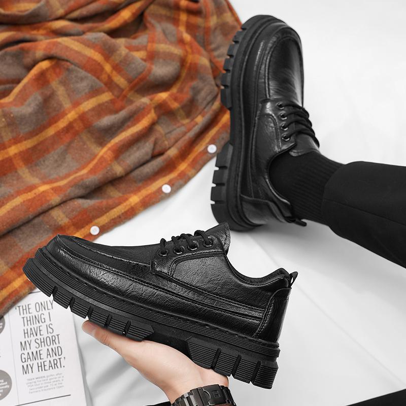 2024 otoño nuevo estilo de suela gruesa zapatos de cuero pequeños de corte bajo zapatos casuales zapatos de cuero de negocios zapatos de hombre zapatos de trabajo de tendencia coreana