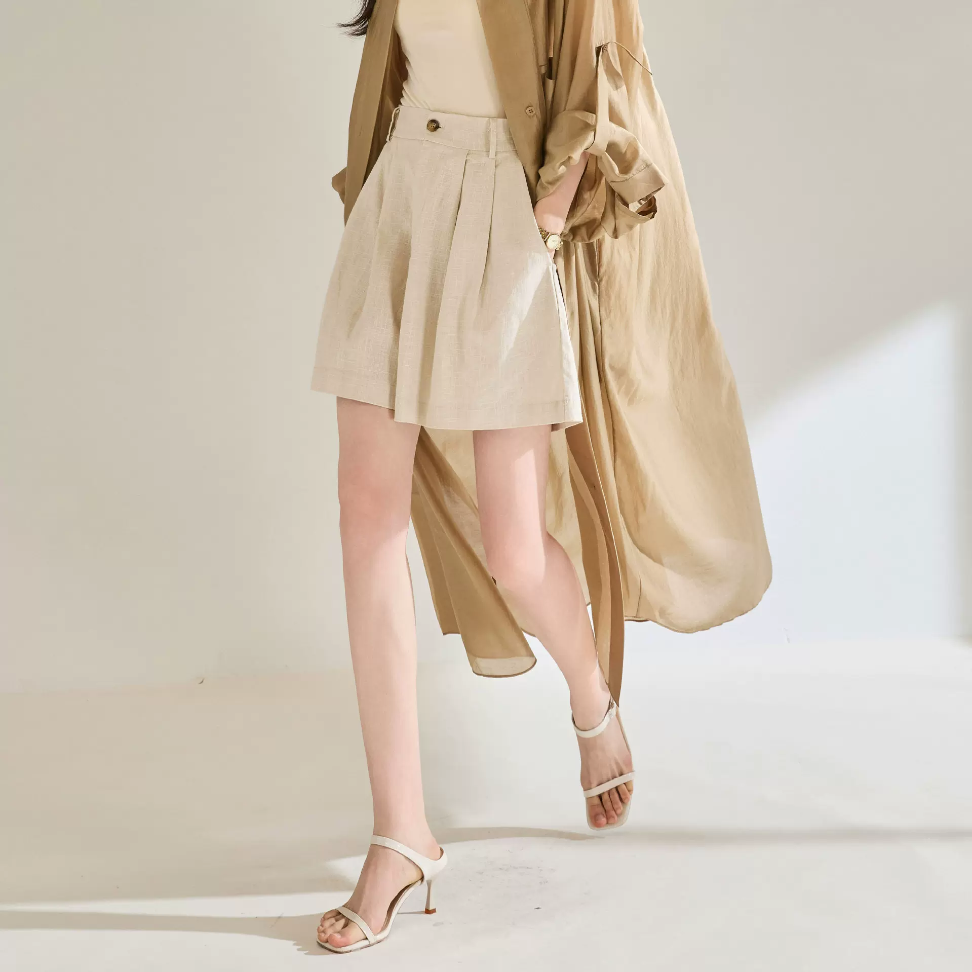 25夏季亚麻舒适透气半松紧腰A字遮肉显瘦佰搭短裤休闲裤25328