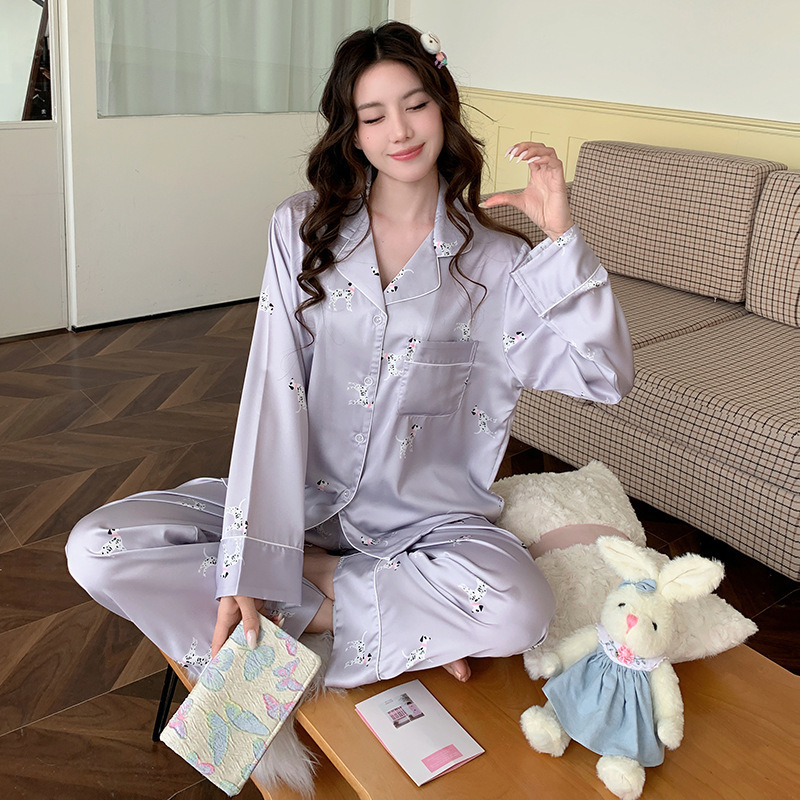 Factory direct supply, new spring-summer ice silk pajamas for women, trendy cartoon internet celebrity fashion home wear set Factory direct supply, new spring-summer ice silk pajamas for women, trendy cartoon internet celebrity fashion home wear set