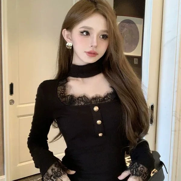 Кружевное кружево с полными воротничками с полыми нижними рубашками с длинными рукавами футболка женская весна черный тонкое тело с коротким верхом