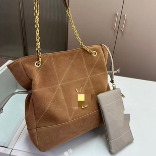 ��Ƥ������Ҹ�°����¿�μ�������Ů��T401