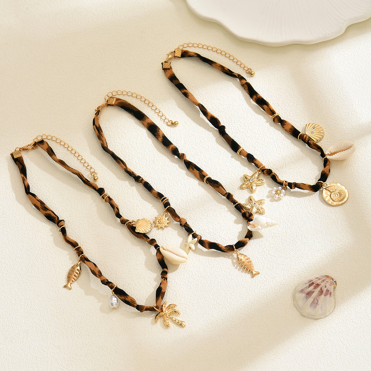 Leopard Print Starfish Shell Choker Necklace Layered Style_voghion.com