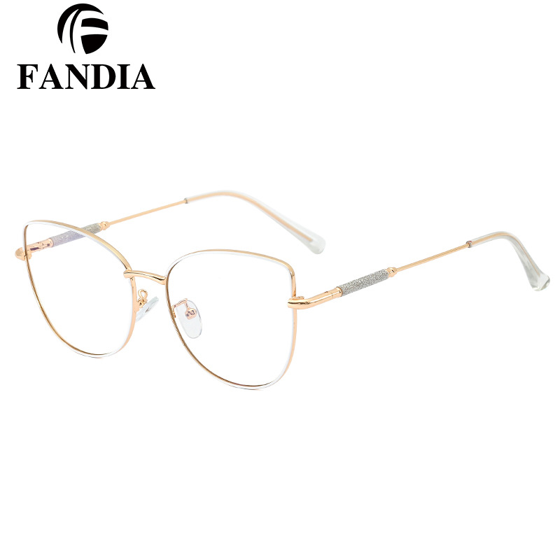 95761 Montura de gafas anti-luz azul de metal de moda Xiaohongshu Venta caliente Los fabricantes de espejos planos se pueden equipar con miopía