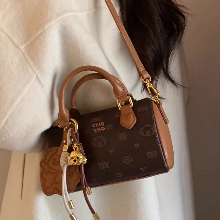 南風Chio2ndパン子犬晴谷エコー枕バッグ女性2025新型手提げ斜め掛けバッグ