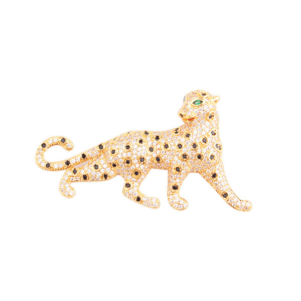 Retro brooch with zircon