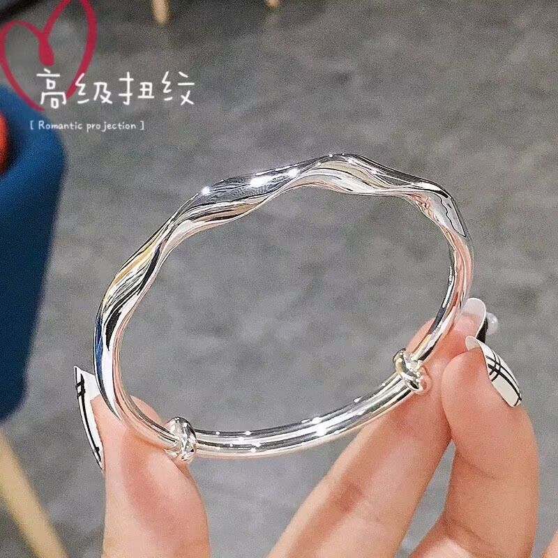Nuevo Mobius trenzado pulsera femenina Botón Línea onda brillante simple anillo liso de alto grado novias pulsera