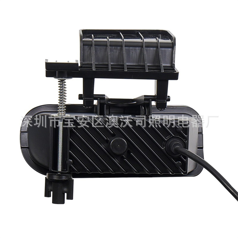 Amazon Applicable to Chevrolet Silverado Suburban 99-02 LED Retrofit Special Front Fog Lamps