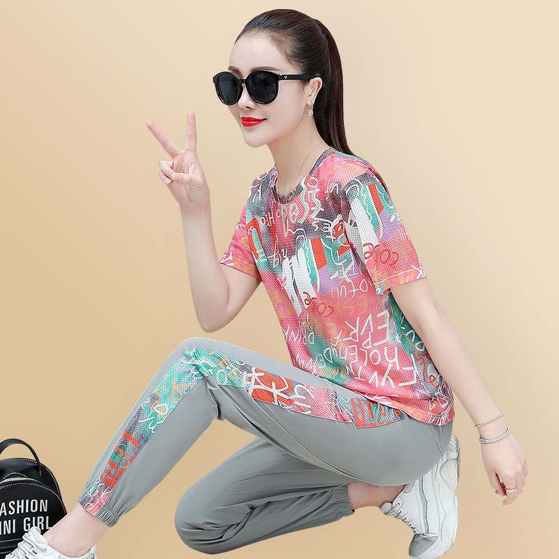 Ice Silk Sports suit Women's 2020 New Korean Fashion Women's Short-sleeved Trousers Printed Fashion Casual Two-piece Set