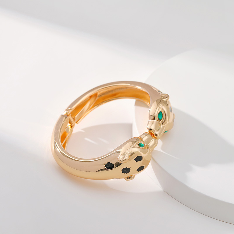 Exaggerated Animal Alloy Plating Rhinestones Womenu0027S Bangle