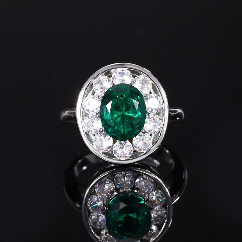 2024 Nuevo Zhuang Shengsheng Jewelry Fondo de cobre chapado en oro Simulación retro Nano color verde Juego en forma de huevo 8*10-6*8