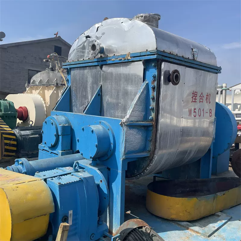 二手工业捏合机 螺杆式挤压设备 2000升橡胶密封胶捏合机