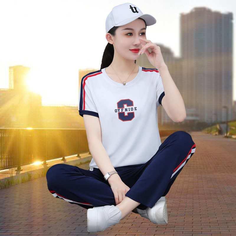 冰丝跳舞运动服套装女2023年夏季新款时尚洋气广场舞宽松两件套短