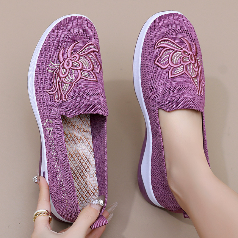 Zapatos mujer verano nuevo estilo zapatos de madre transpirables viejos zapatos de tela de Beijing zapatos de malla de un pie suela suave zapatos casuales cómodos