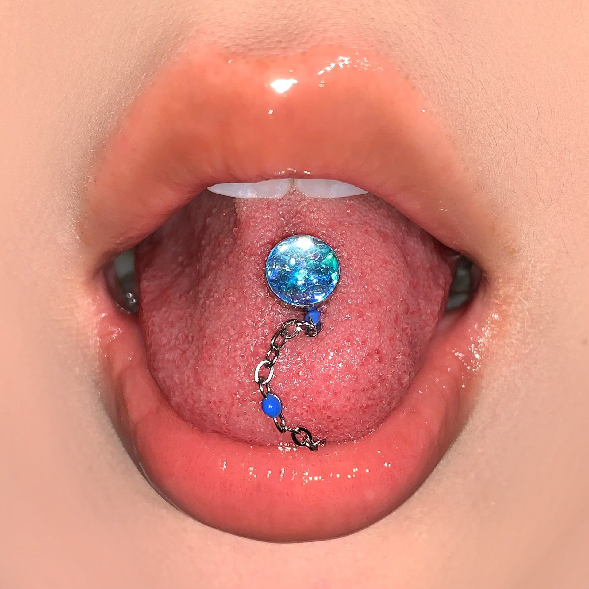 Pointed labret stud close-up product detail