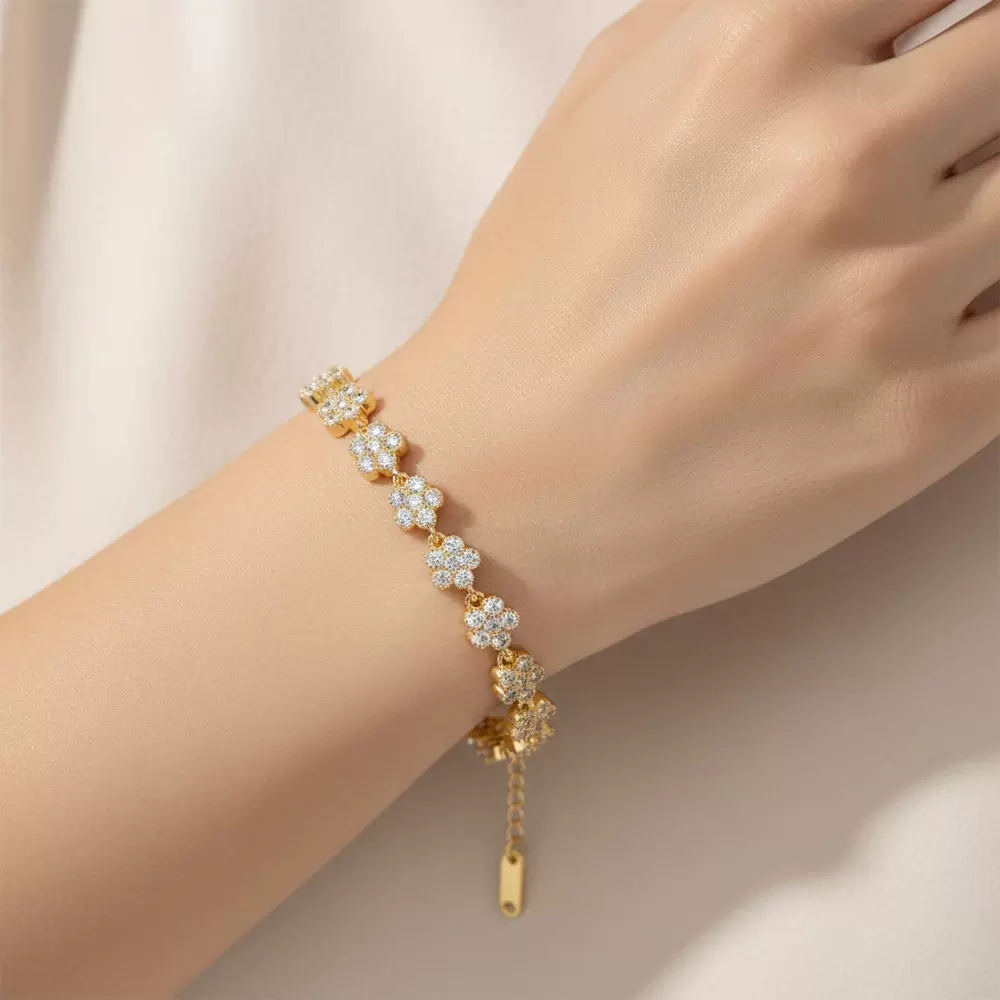 跨境新款欧美不锈钢手链镀18K金爱心立体锆石手链女东莞钛钢饰品