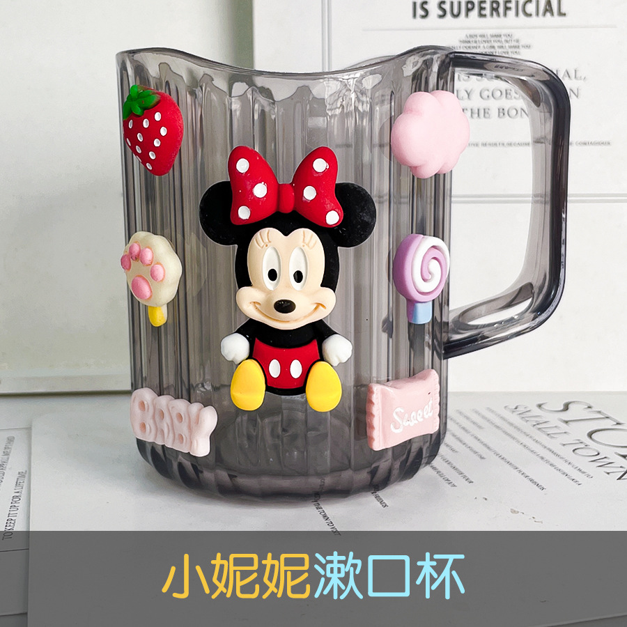 Taza de enjuague bucal creativa Luz de lujo lindo cepillo de dientes taza Cubo de dientes dibujos animados baño infantil taza de lavado taza de diente de estudiante engrosada
