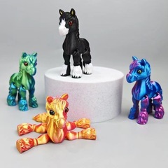 跨境新品3D打印可爱小马驹萌宠桌面摆件关节尾巴可缩可动玩具模型