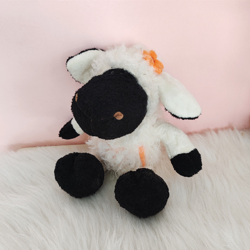 Linda muñeca de cordero con flor, juguete de peluche de oveja, muñeca de trapo para niños, muñeca de oveja con bolsillo, fábrica de regalos al por mayor