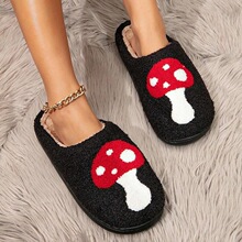 H 81705 Christmas Grinch Slippers ��ë������Ь ŷ���羳
