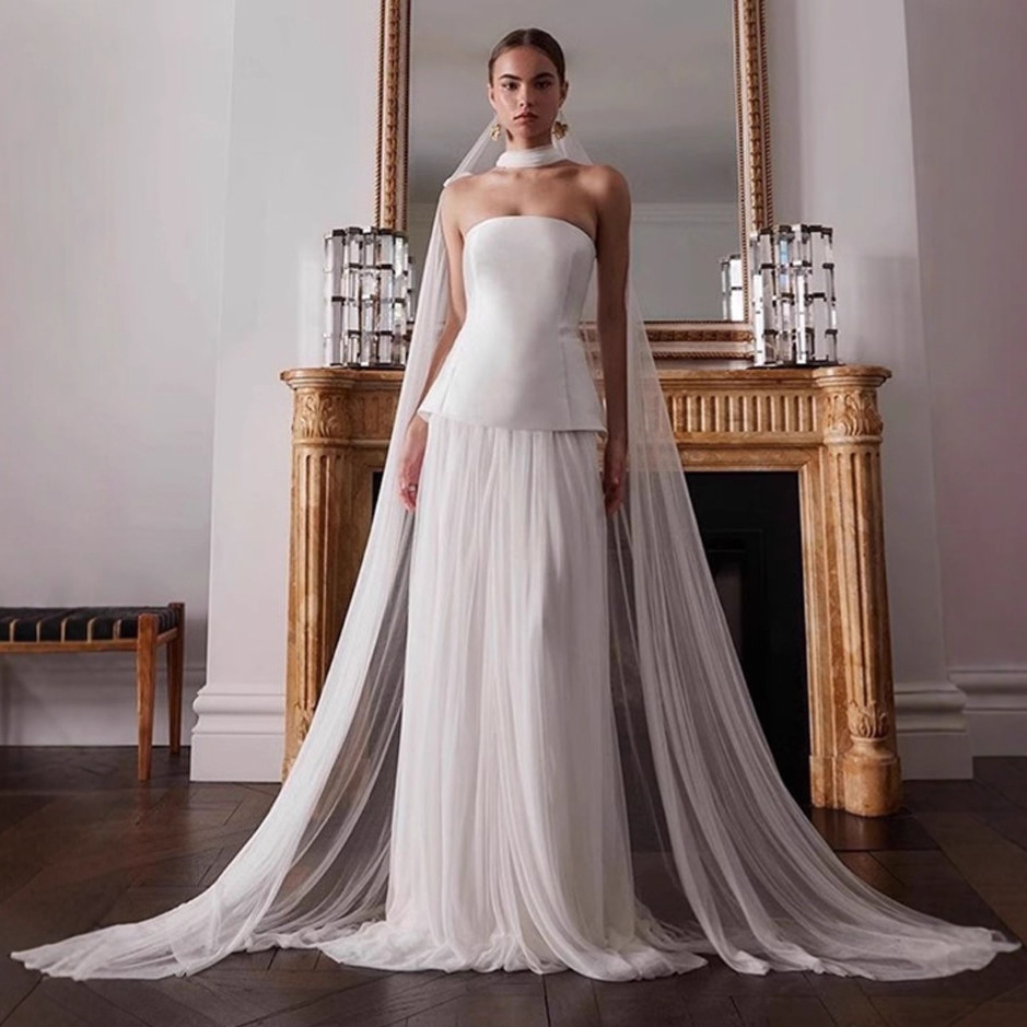 European and American Amazon Light Wedding Dress 2026 New Style White Strapless Niche Mesh Ribbon Halter Neck Banquet Dress Skirt