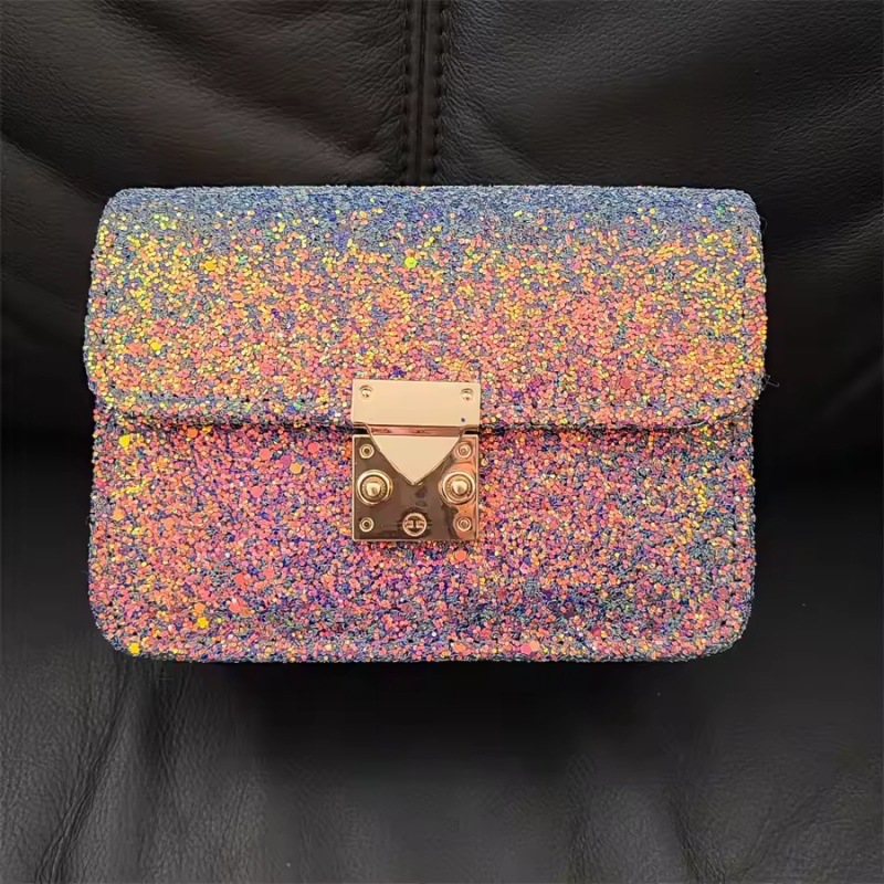 2025 primavera y verano estilo caliente moda casual niños dulces bolsa de gelatina mini bolso de mensajero de un solo hombro variedad al por mayor