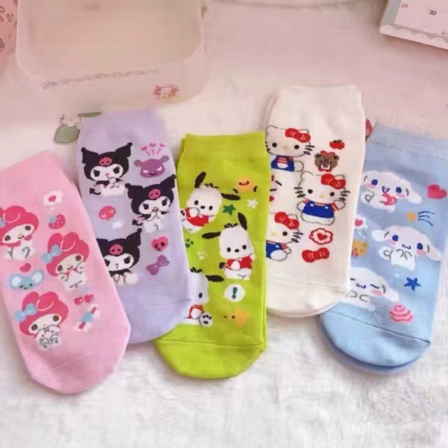 Calcetines coreanos de caricatura, estilo casual, corte bajo, modelo Crayon Shin-chan, en stock.