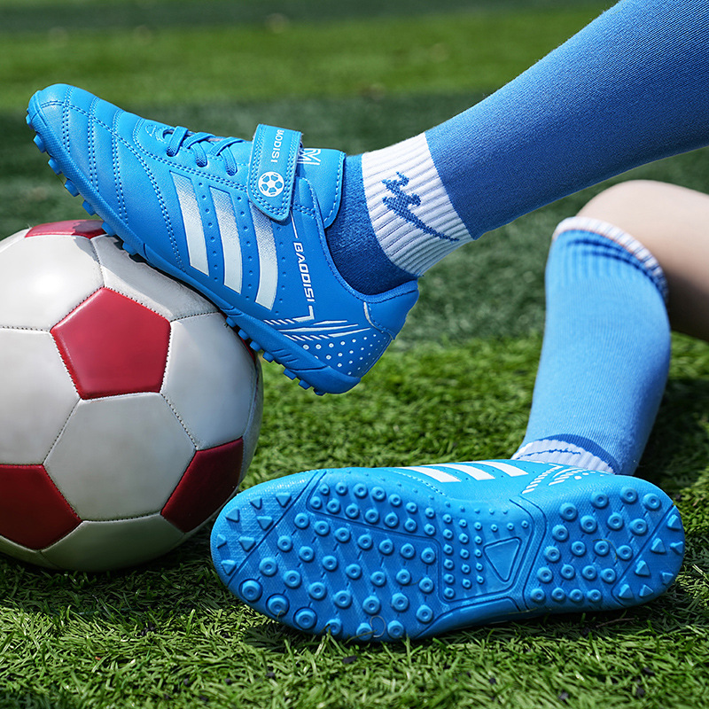 519 sky blue broken nails