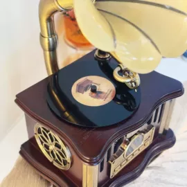 蓝牙音箱;回音壁音箱;黑胶唱片机