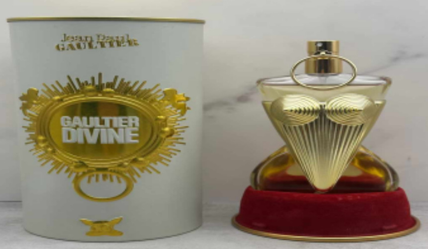 Perfume para hombre desnudo Jean Paul Gaultier Le Male Parfum