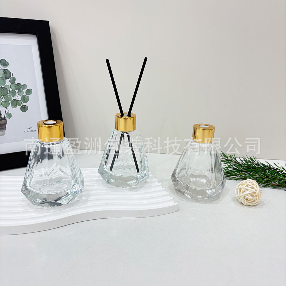 厂家新品60ML锥形多面钻石透明无火藤条香薰玻璃空瓶香氛氛围摆件