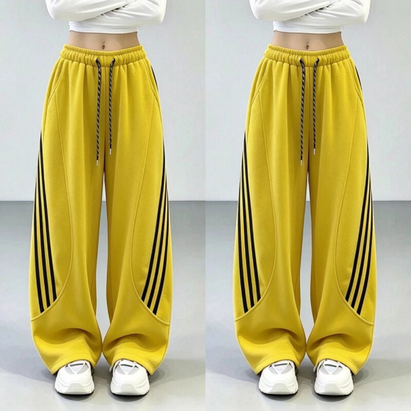 2026 Autumn Women's Sweatpants with Three-Stripe Splicing, Loose Fit, Draped Casual Pants for Women 2026 Autumn Women's Sweatpants with Three-Stripe Splicing, Loose Fit, Draped Casual Pants for Women