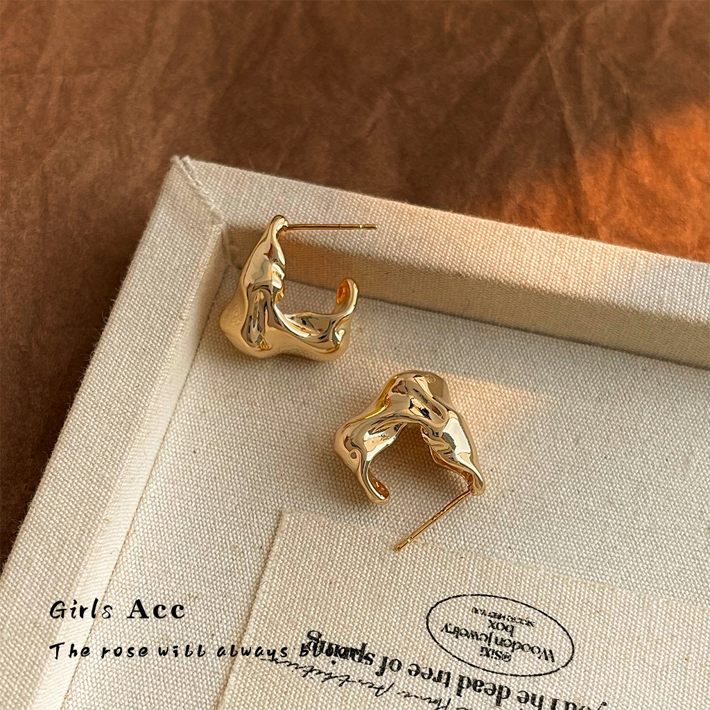 耳语11_0000s_0004_耳语场景新水印 拷贝 4.j