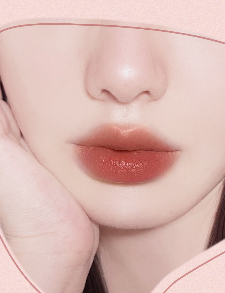 NOVO Smooth Mist raincoat Lipstick Waterproof setting, one-coat film not easy to stick to the cup, lock lip color lipstick wholesale undefined