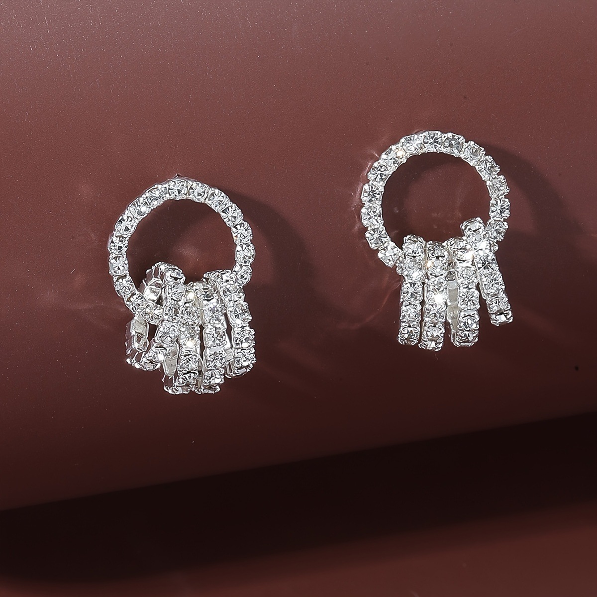 Nuevo rhinestone 5 pendientes círculo Cruz Corea del Sur dulce pequeño círculo pendientes moda europea y americana personalizada pendientes redondos image 2