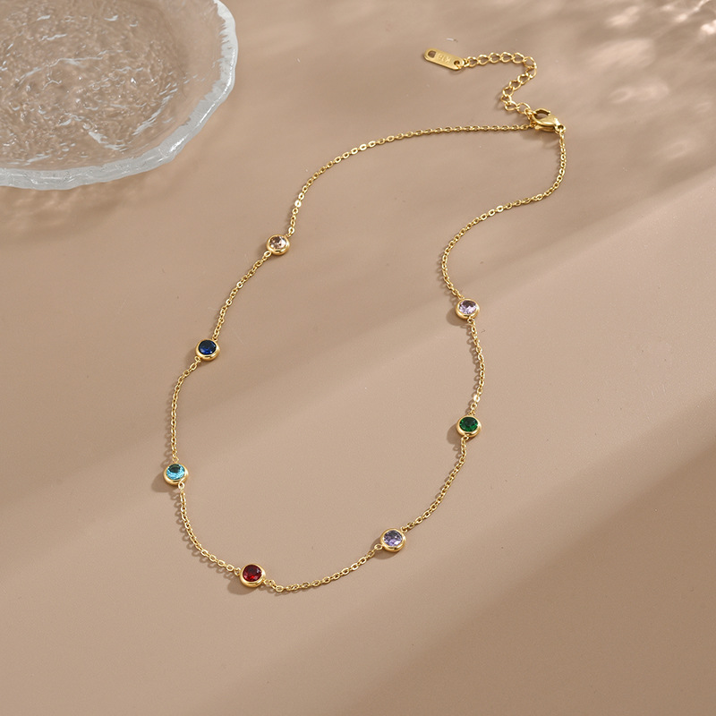 Bracciale colorato in acciaio al titanio per donna, squisito bracciale a catena sottile color oro, regalo di gioielleria, design di nicchia_voghion.com