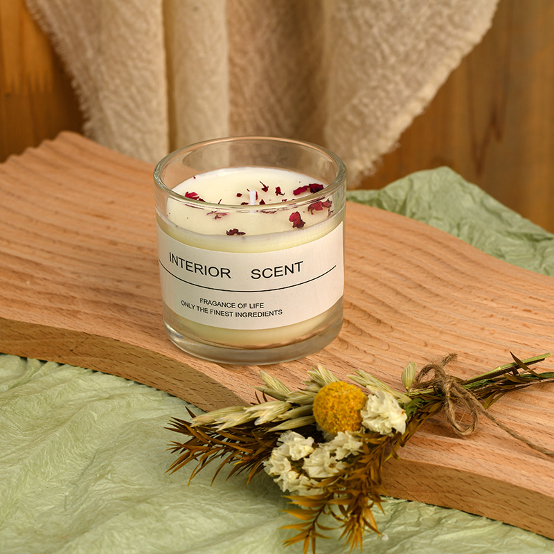 Europa y los Estados Unidos vasos de vidrio flores secas blancas cera de cera de soja atmósfera vela aromática mano regalos al por mayor en stock