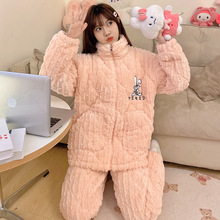 ɺ���q˯��Ů���ͨ��ů�Ӻ�ӽq���ӊA�޷��m�q�Ҿӷ����b