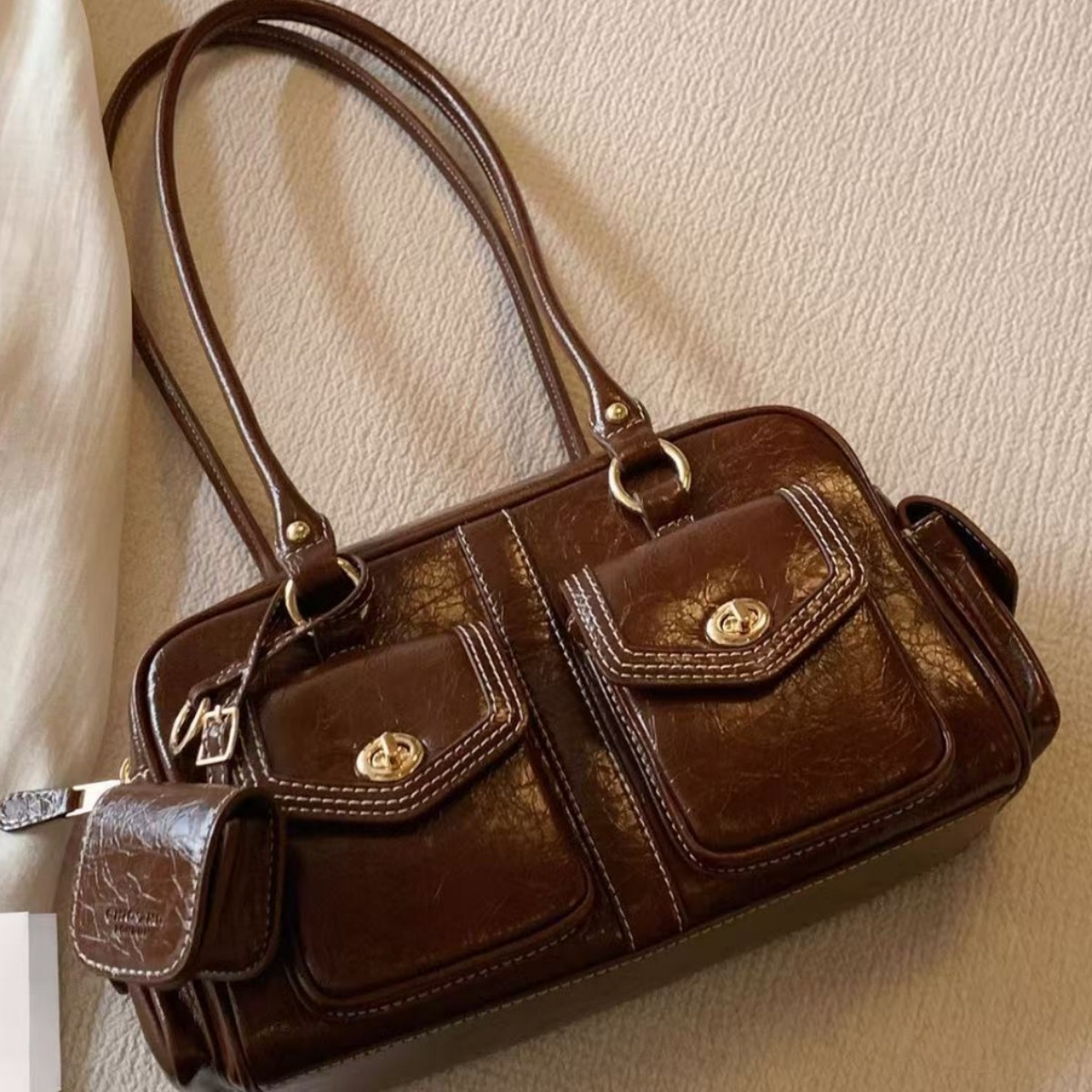 南风Chio2nd 流金印象枕头包包女秋冬上班通勤单肩包波士顿手提包